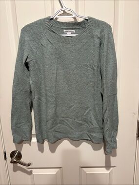 Amazon Essentials Women's Crewneck Sweater - Sage